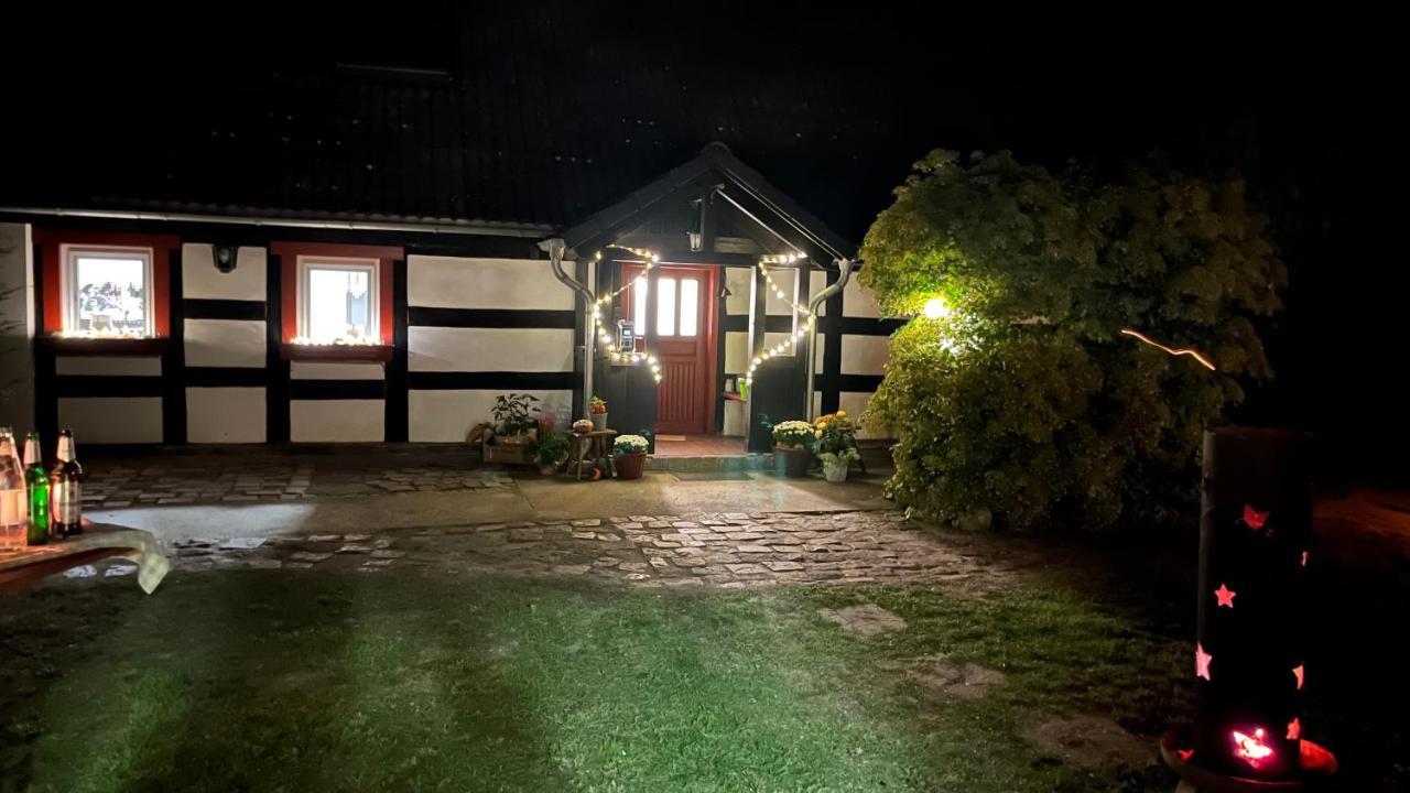Zur Alten Eiche Guhrow Экстерьер фото